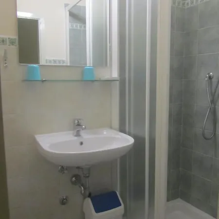 Hotel Al Cacciatore Di Sogni 2*